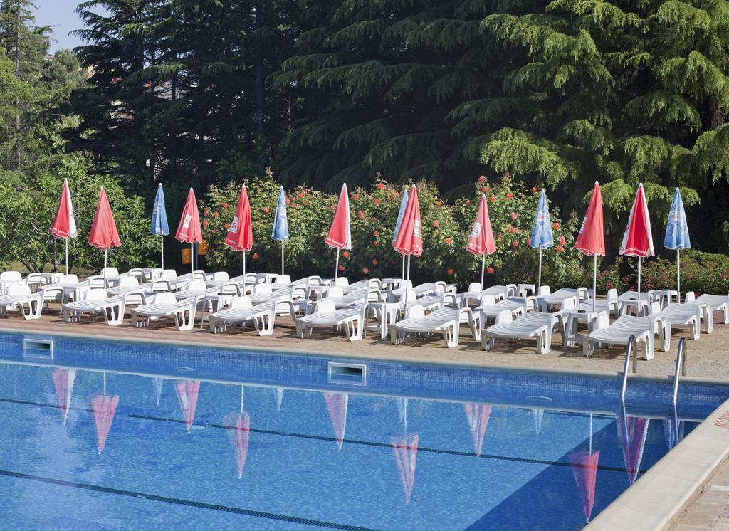 Continental Park Hotel Slantchev Briag Extérieur photo