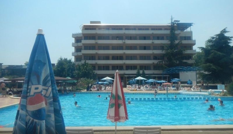 Continental Park Hotel Slantchev Briag Extérieur photo