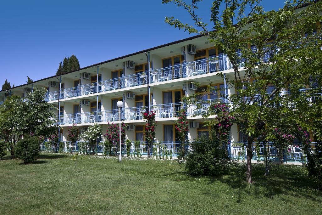 Continental Park Hotel Slantchev Briag Extérieur photo
