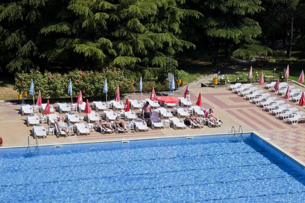 Continental Park Hotel Slantchev Briag Extérieur photo
