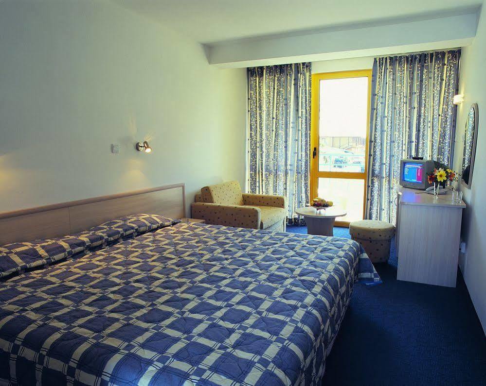Continental Park Hotel Slantchev Briag Extérieur photo