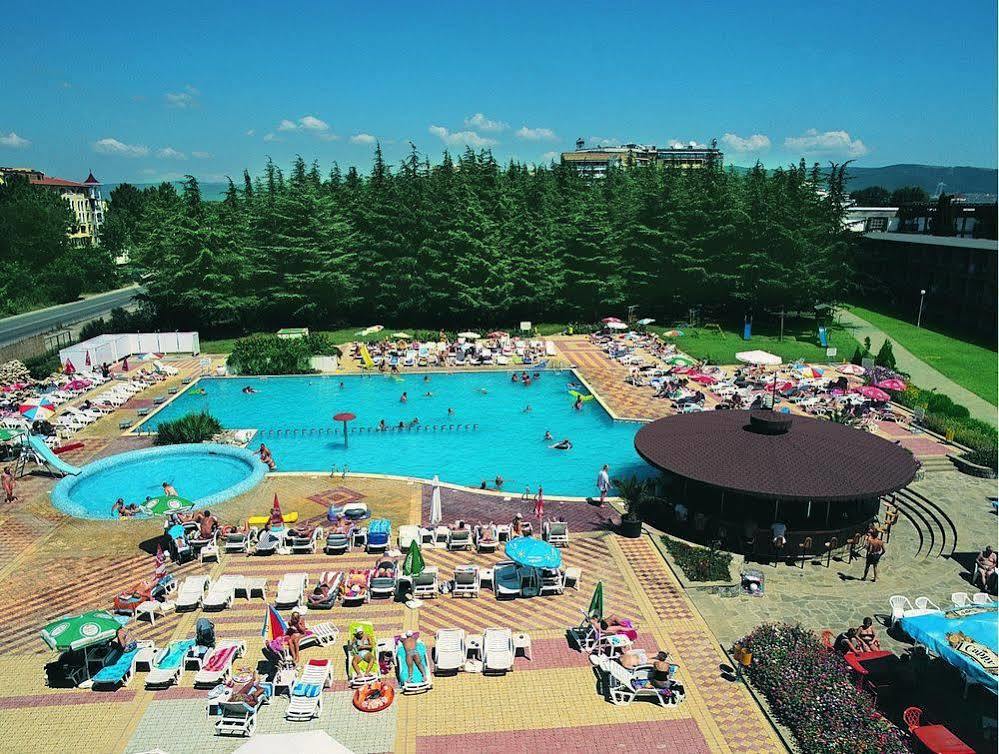 Continental Park Hotel Slantchev Briag Extérieur photo